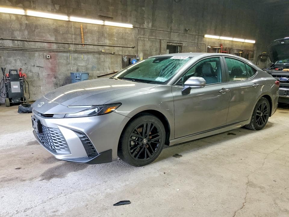 2025 TOYOTA CAMRY SE - 1