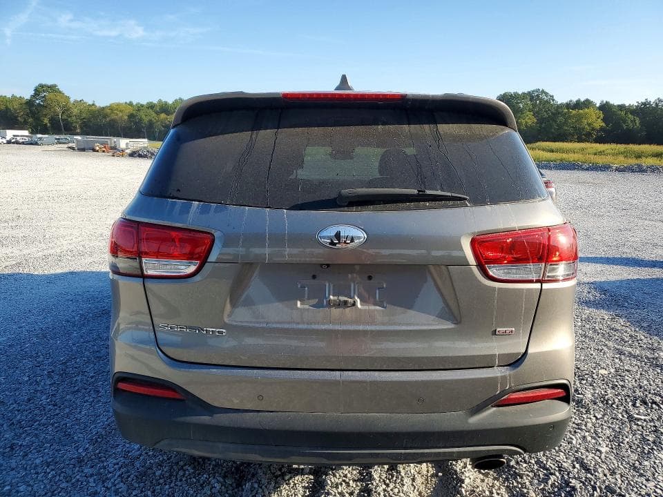 2018 KIA SORENTO LX 6
