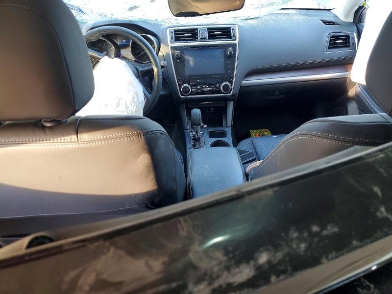 2019 SUBARU OUTBACK 3.6R LIMITED 8