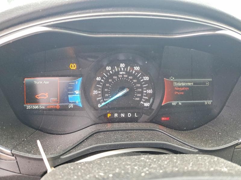 2020 FORD FUSION SE 9