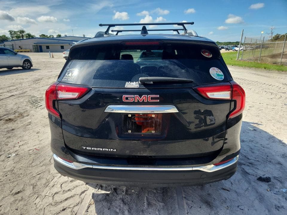 2023 GMC TERRAIN SLT 6