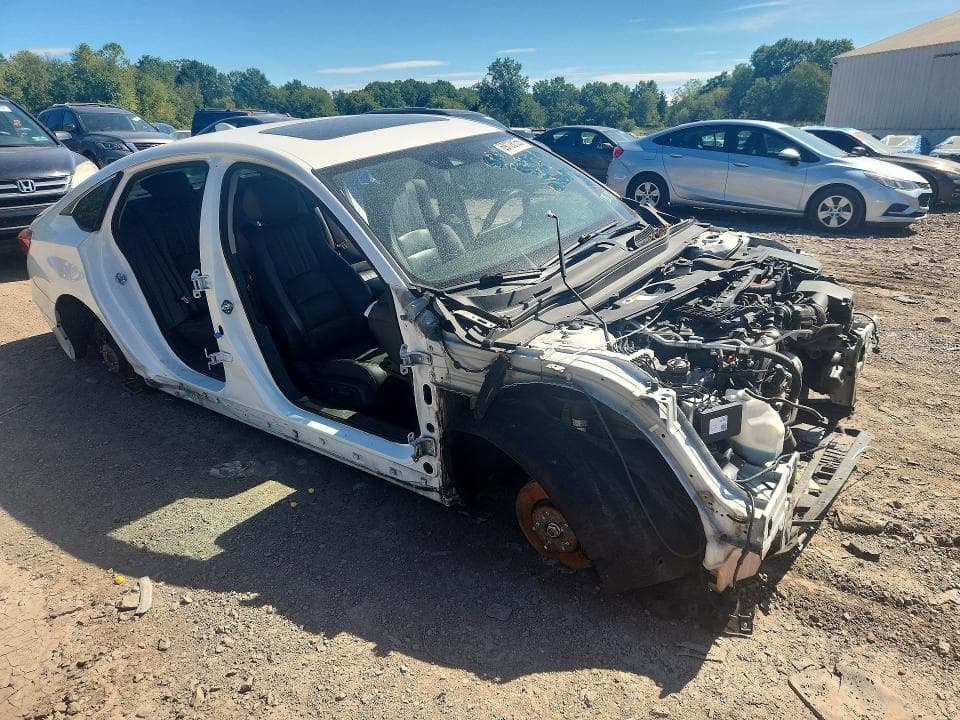 2018 HONDA ACCORD TOURING 4