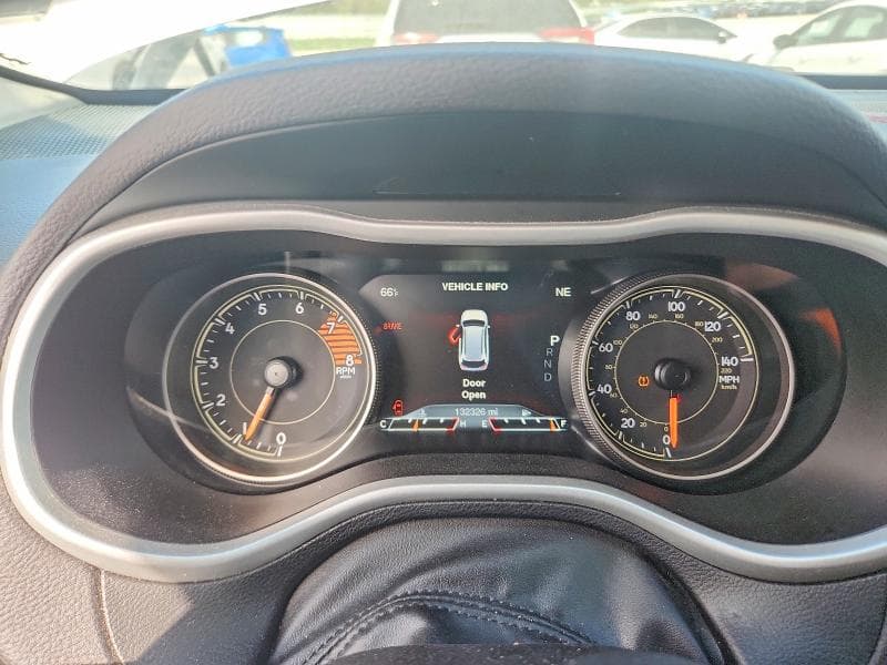 2018 JEEP CHEROKEE TRAILHAWK 9