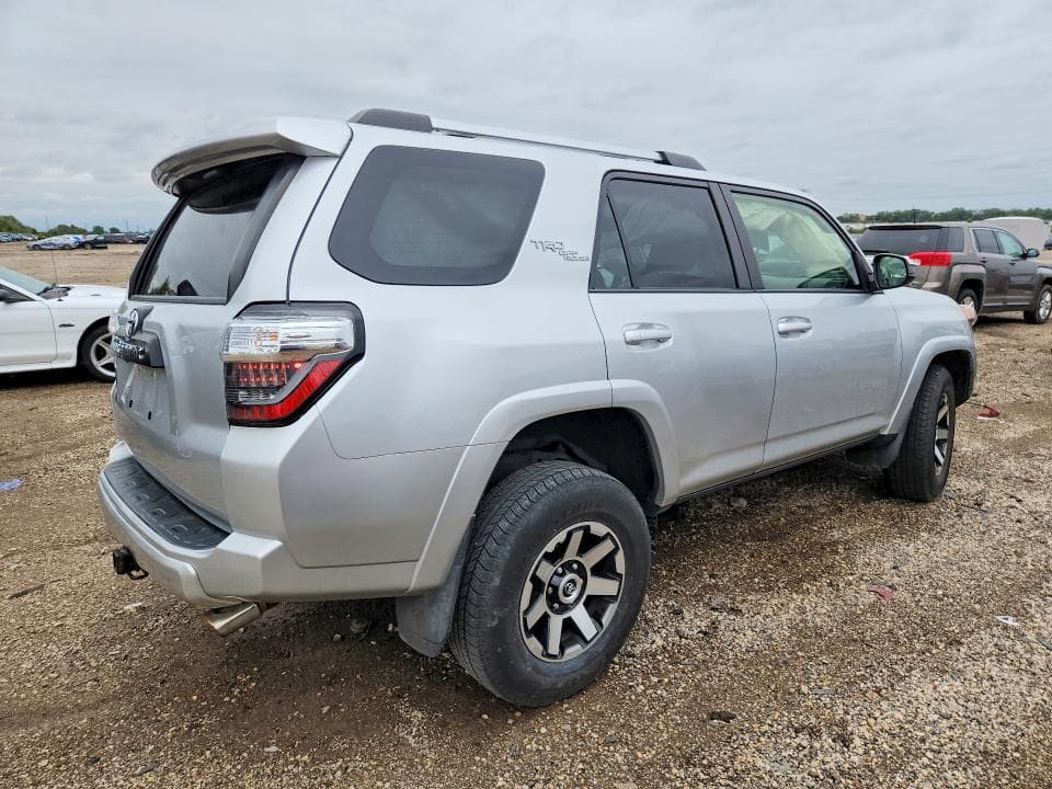 2018 TOYOTA 4RUNNER TRD OFF-ROAD 3