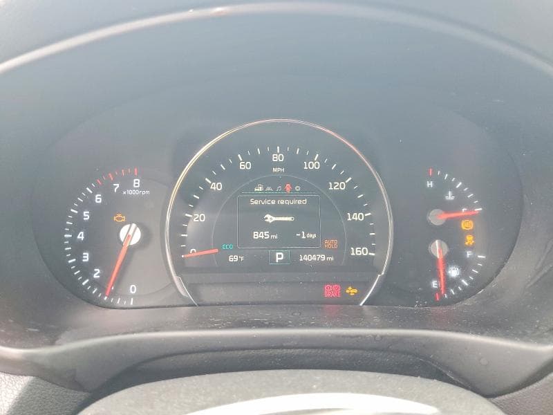 2017 KIA SORENTO LX 9