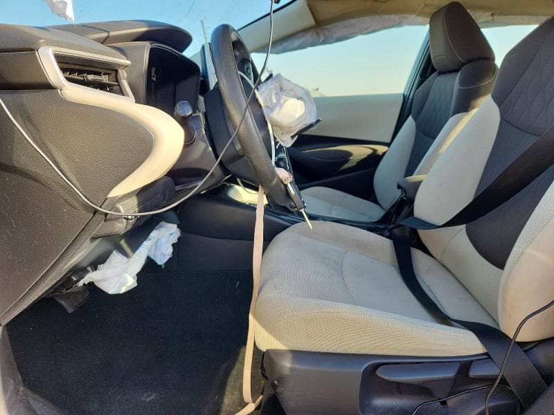 2020 TOYOTA COROLLA LE 7