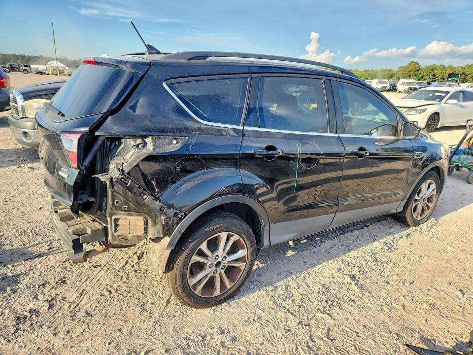 2018 FORD ESCAPE SEL 3