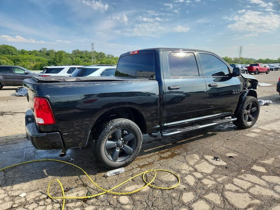 2018 RAM 1500 ST 3