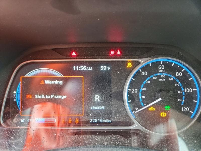 2022 NISSAN LEAF S PLUS 9