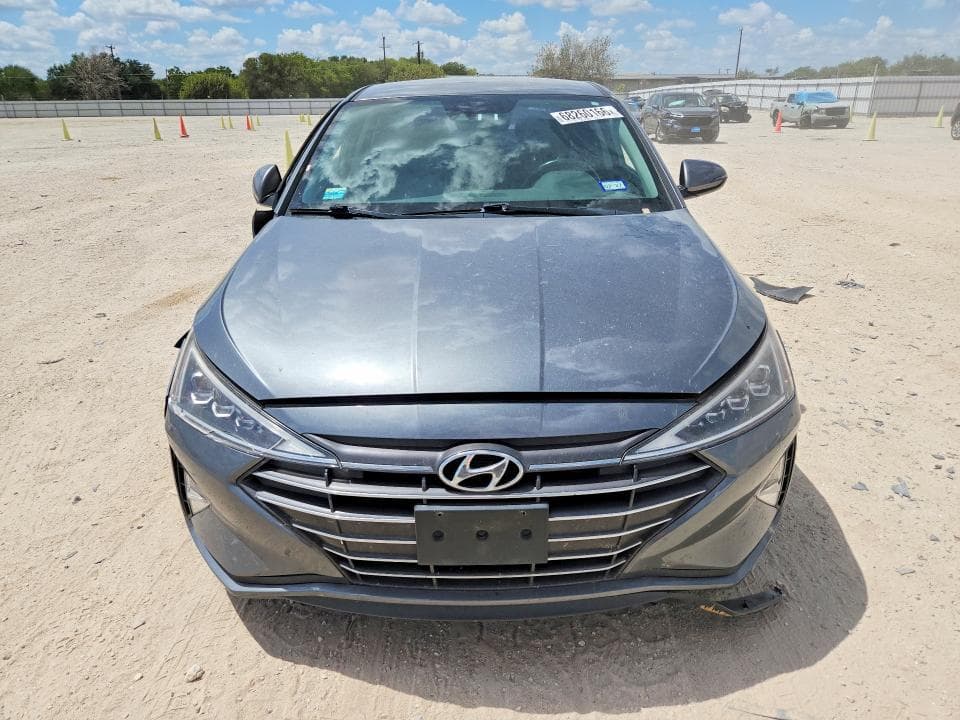 2019 HYUNDAI ELANTRA LIMITED 5