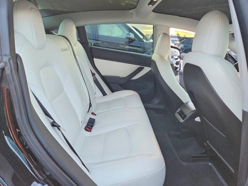 2018 TESLA MODEL 3 10