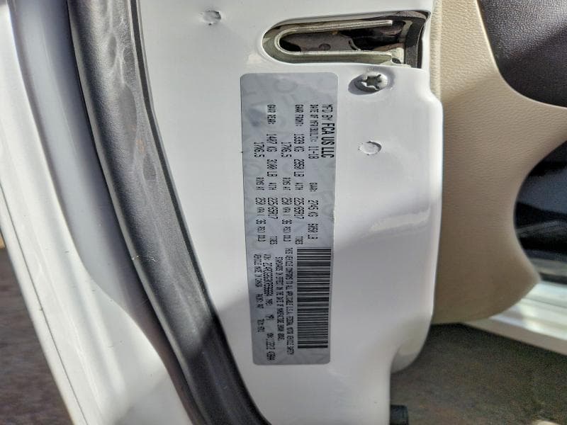 2019 DODGE GRAND CARAVAN SE 14