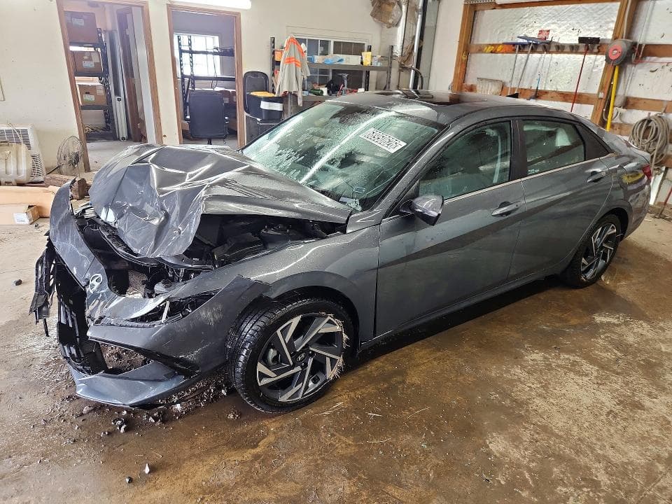 2025 HYUNDAI ELANTRA SEL - 1