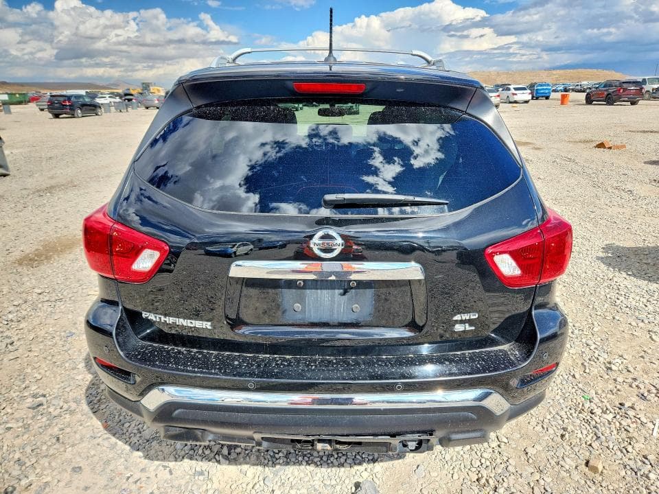 2017 NISSAN PATHFINDER SL 6