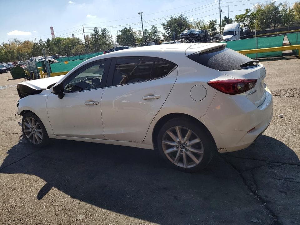 2017 MAZDA 3 TOURING 2