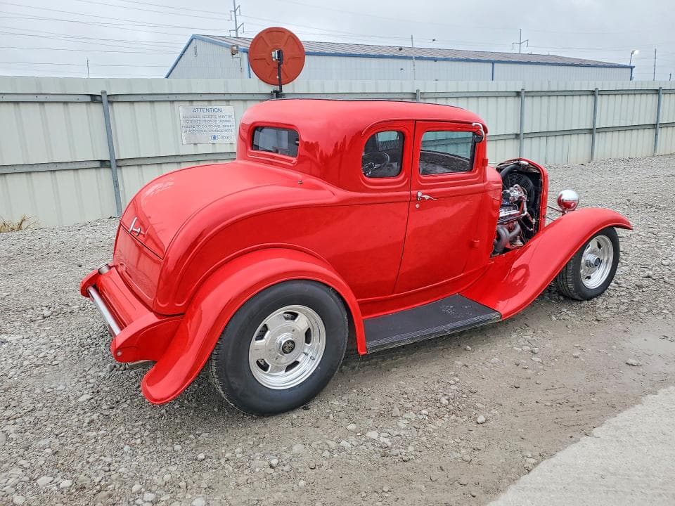 1932 FORD COUPE 3