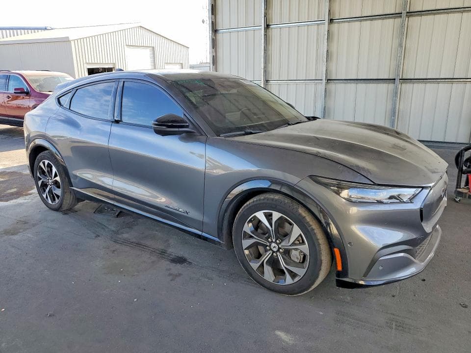 2023 FORD MUSTANG MACH-E PREMIUM 4