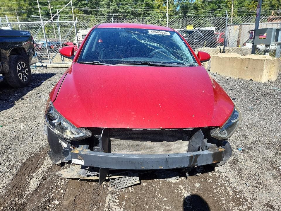 2018 HYUNDAI ELANTRA SEL 5
