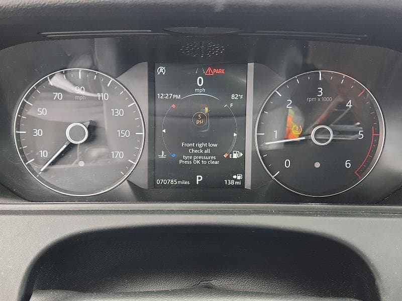 2018 LAND ROVER RANGE ROVER VELAR S 9