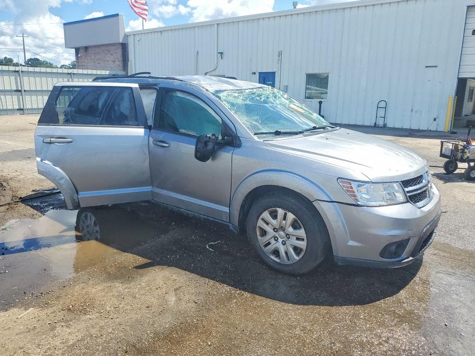 2019 DODGE JOURNEY SE 4
