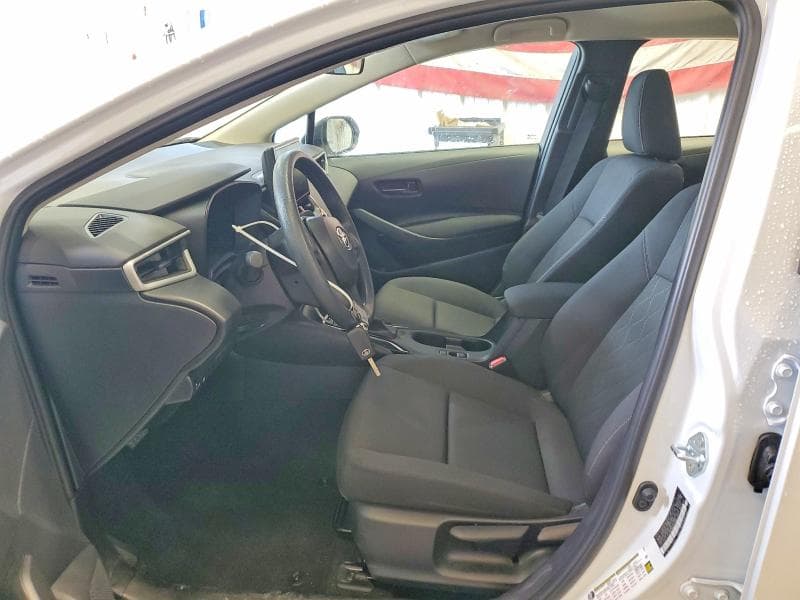 2026 TOYOTA COROLLA LE 7