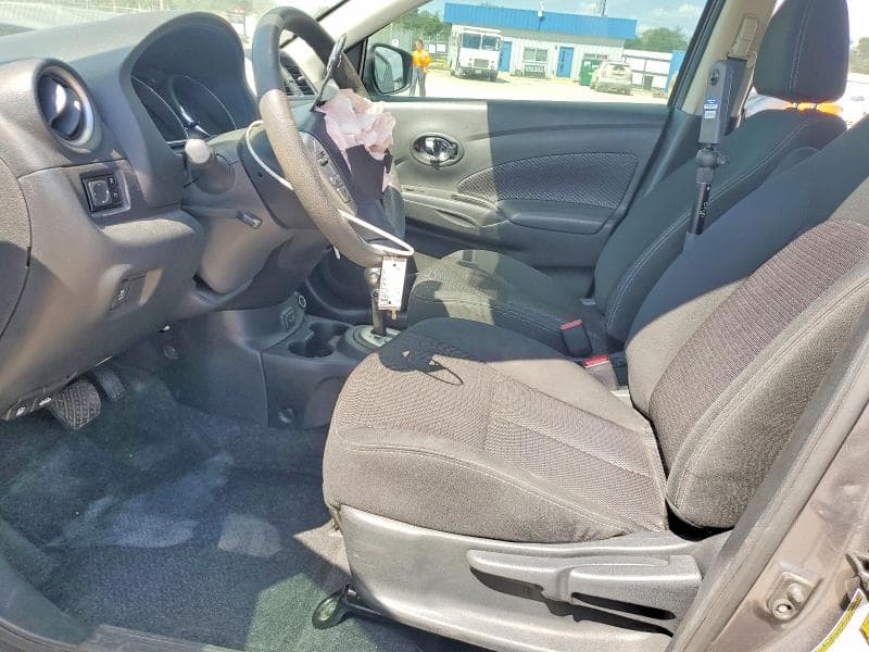 2017 NISSAN VERSA 1.6 SV 7