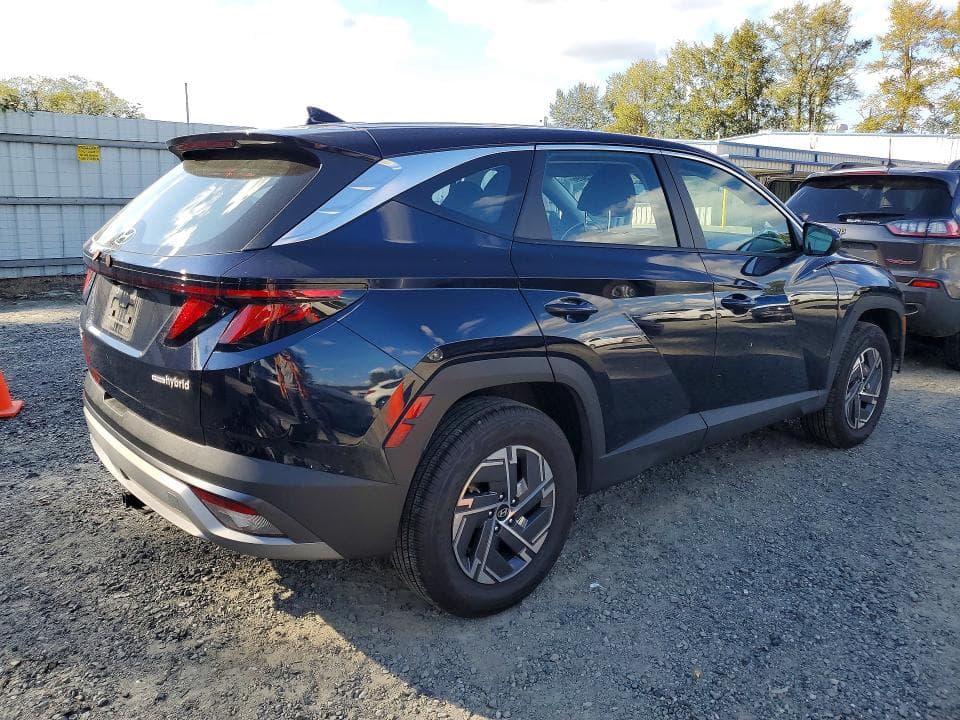 2026 HYUNDAI TUCSON BLUE SE 3