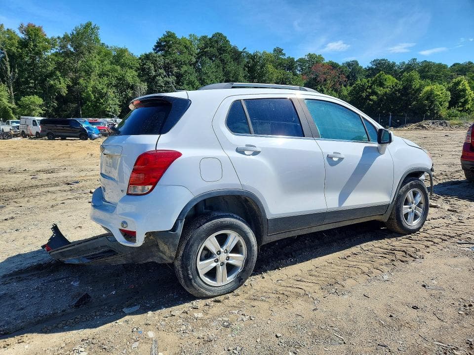 2018 CHEVROLET TRAX 1LT 3