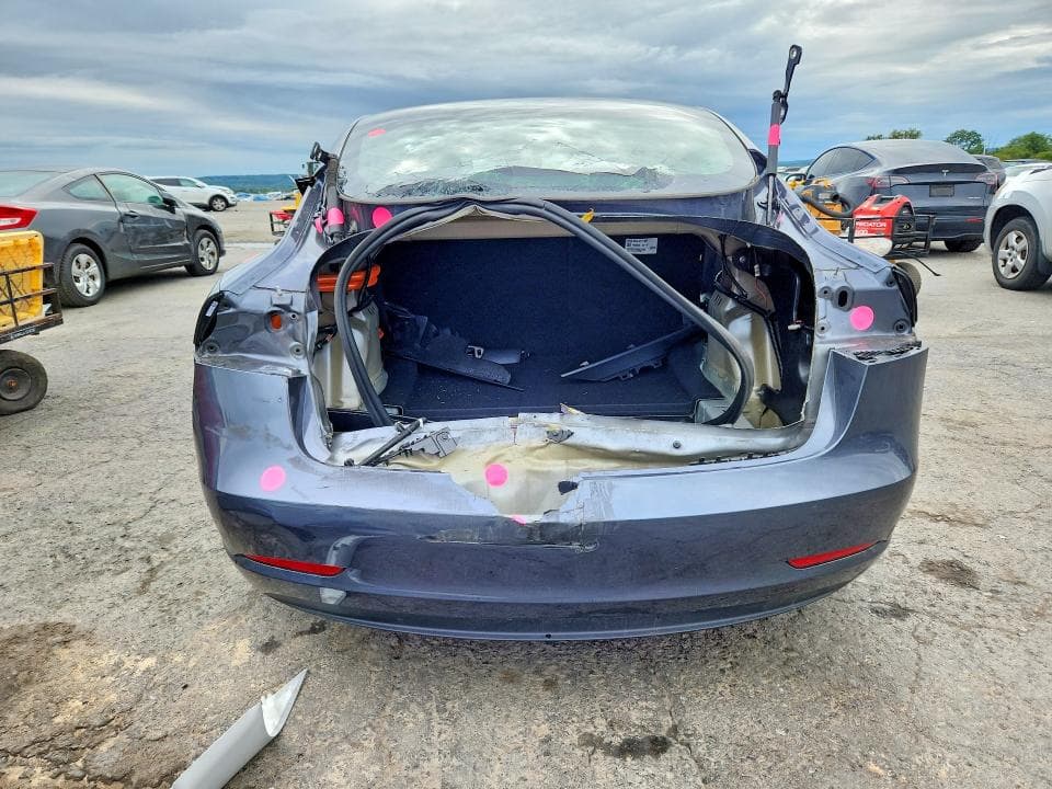 2023 TESLA MODEL 3 6