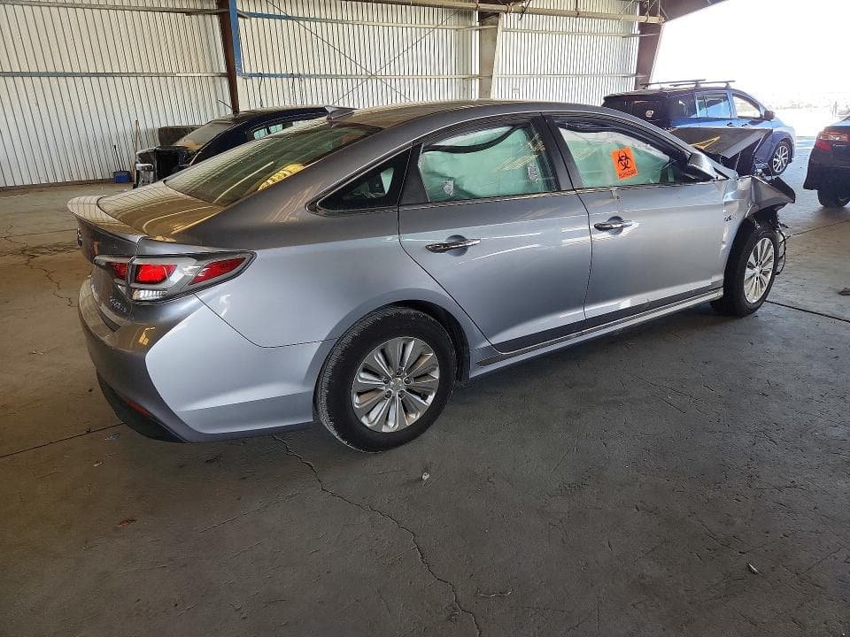 2017 HYUNDAI SONATA HYBRID SE 3
