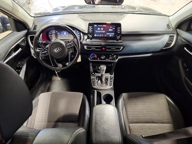 2021 KIA SELTOS S 8