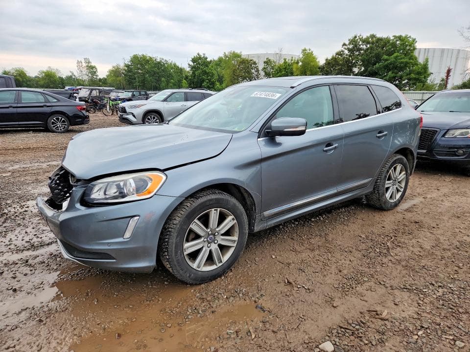 2017 VOLVO XC60 T5 INSCRIPTION - 1