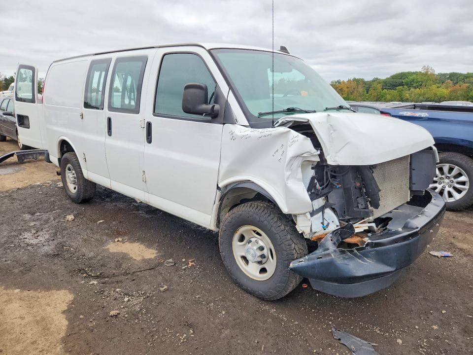 2019 CHEVROLET EXPRESS G3500 4