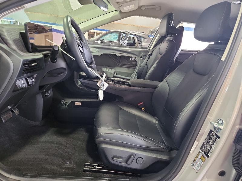 2025 KIA EV6 WIND 7