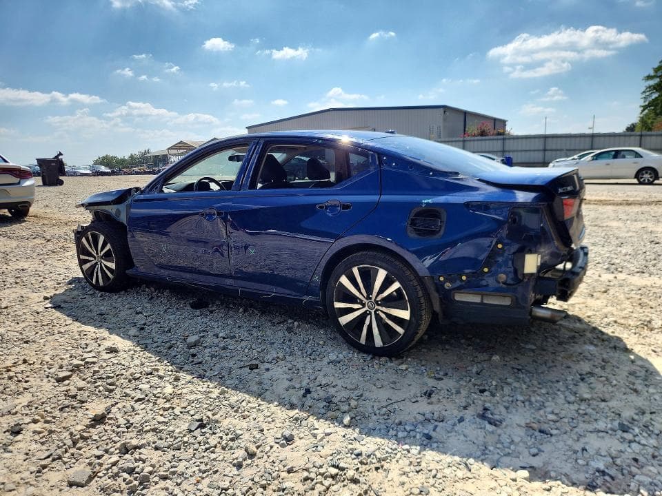 2019 NISSAN ALTIMA SR 2
