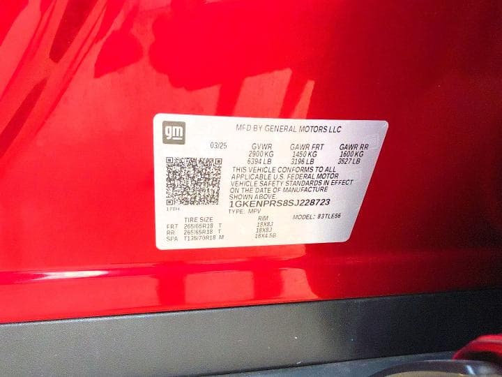 2025 GMC ACADIA AT4 10