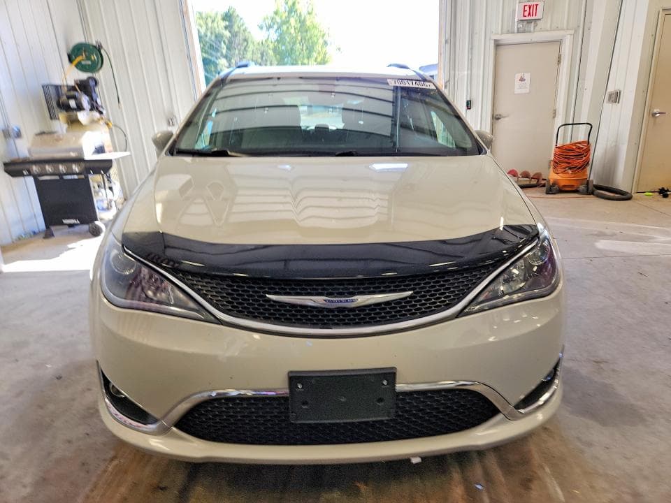 2017 CHRYSLER PACIFICA TOURING L 5