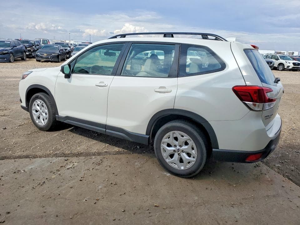 2022 SUBARU FORESTER 2
