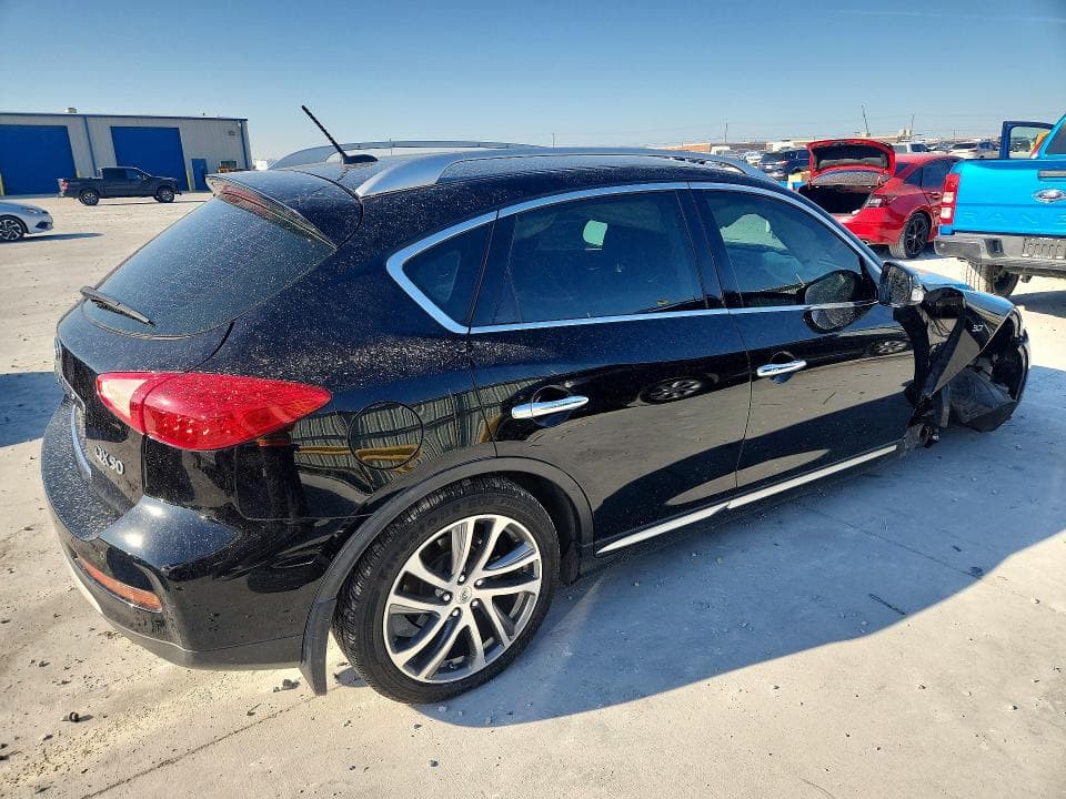 2017 INFINITI QX50 BASE 3