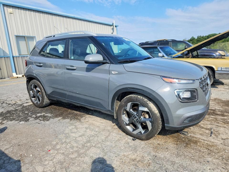 2021 HYUNDAI VENUE SEL 4