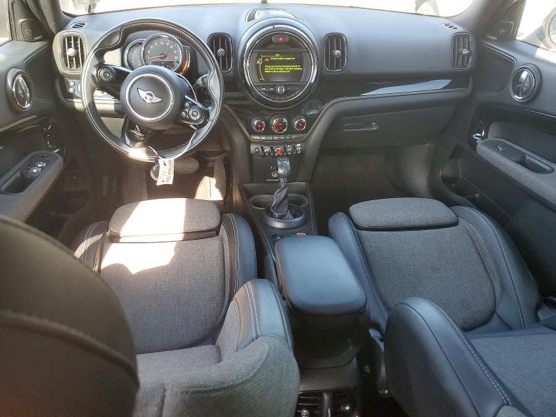 2018 MINI COOPER COUNTRYMAN 8