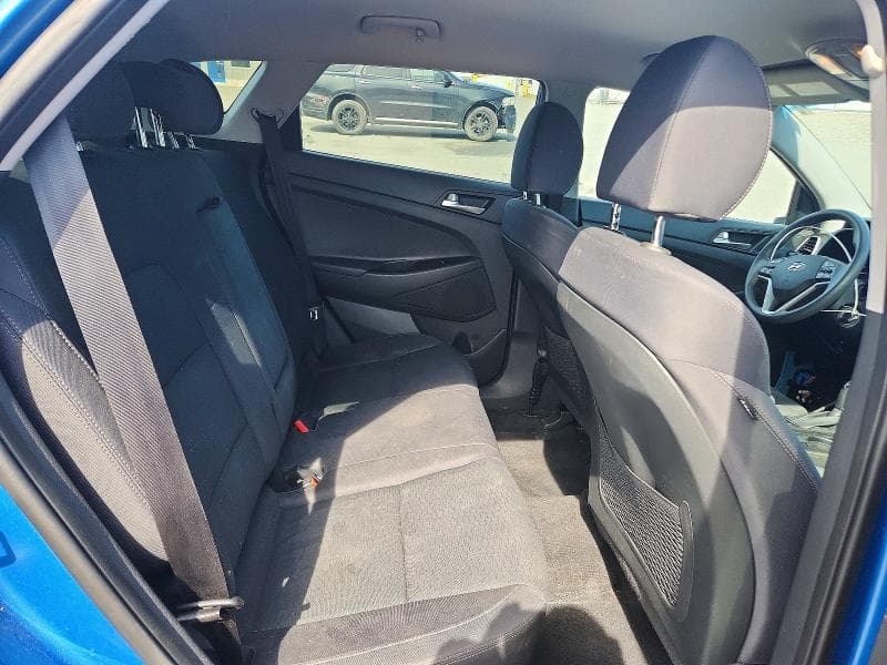 2020 HYUNDAI TUCSON SE 10