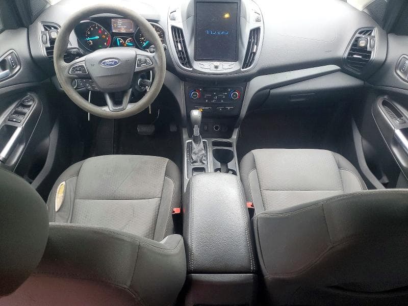 2017 FORD ESCAPE SE 8