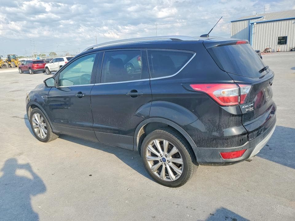 2017 FORD ESCAPE TITANIUM 2