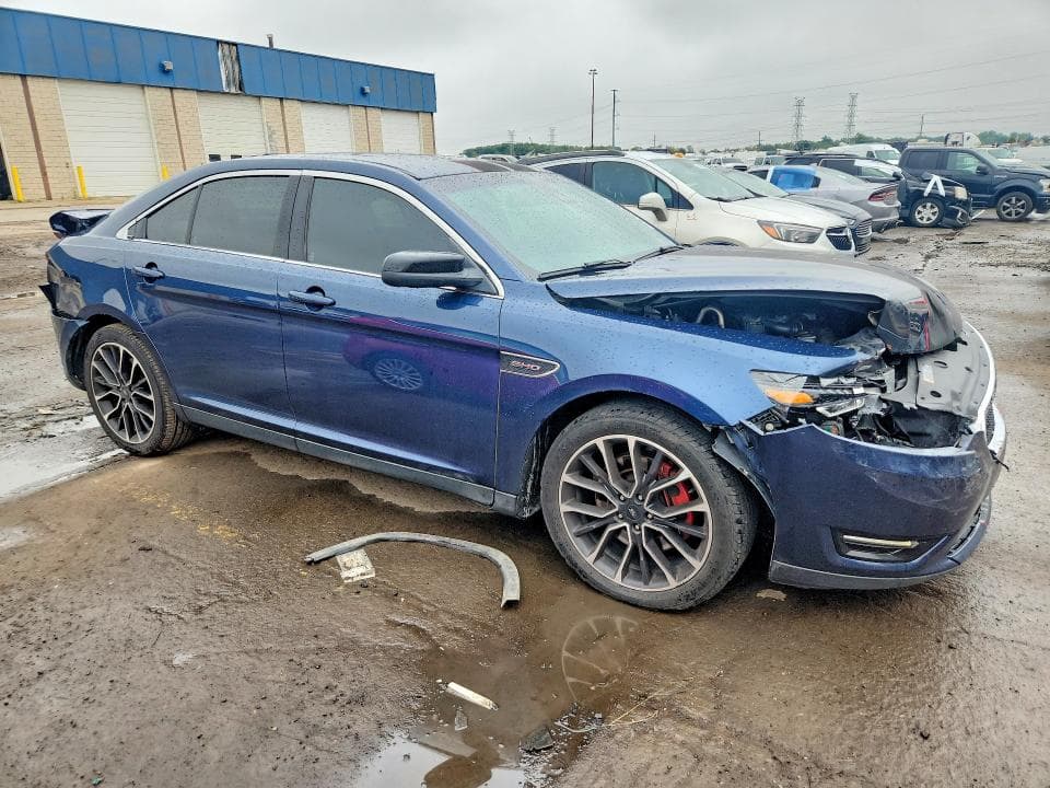 2017 FORD TAURUS SHO 4