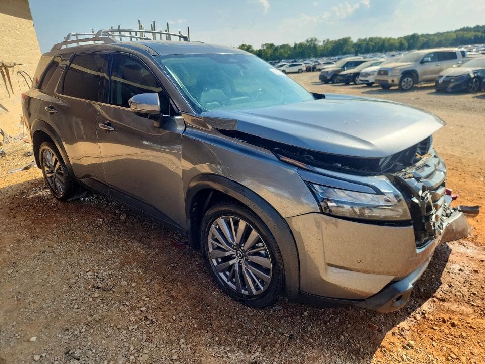 2025 NISSAN PATHFINDER SL 4