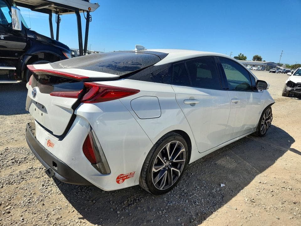 2017 TOYOTA PRIUS PRIME ADVANCED 3