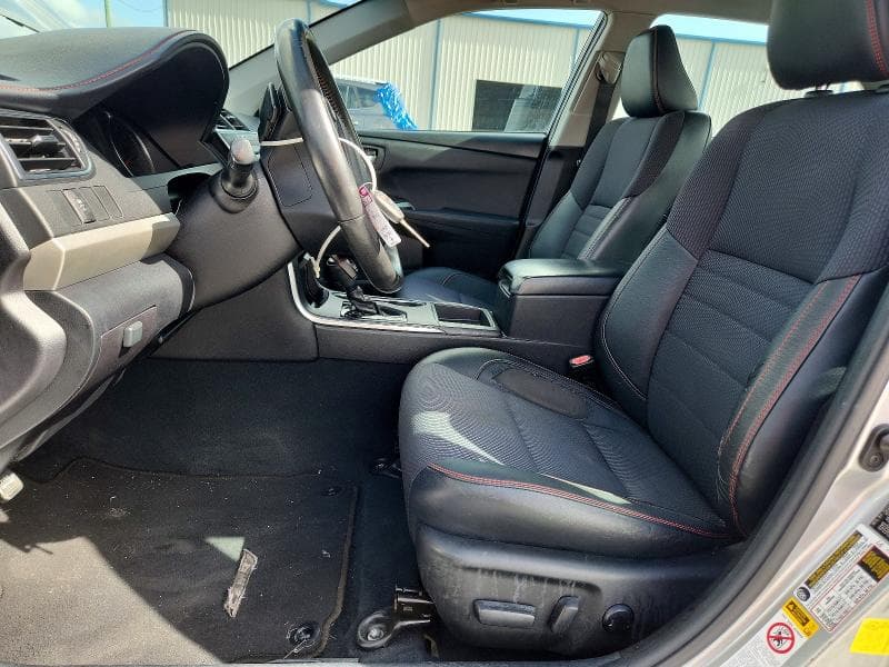 2017 TOYOTA CAMRY SE 7