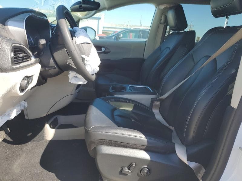 2024 CHRYSLER PACIFICA HYBRID SELECT 7
