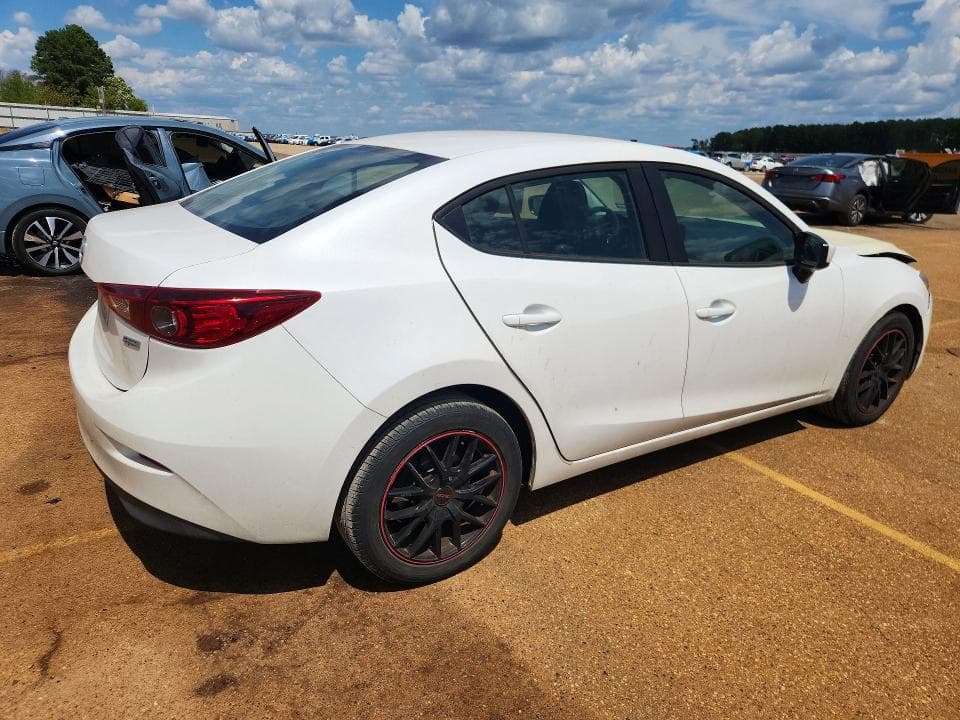 2017 MAZDA 3 SPORT 3
